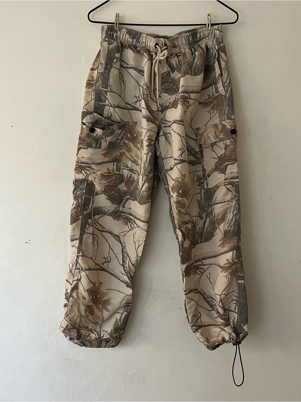 LIRA nylon birch camo print Jogger Pants